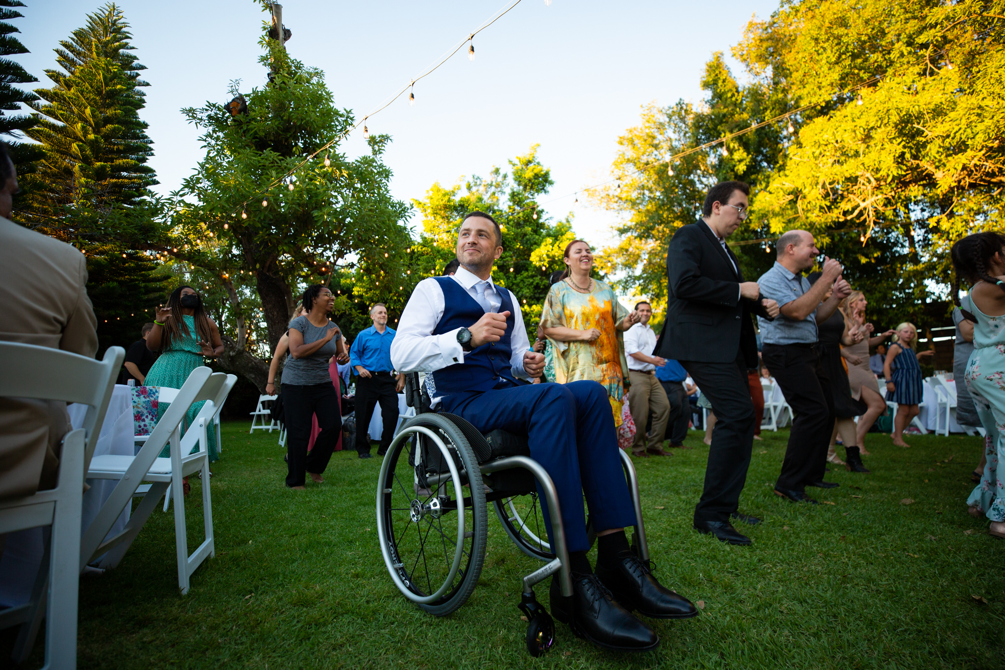 wheelchair groom dances the griffith house