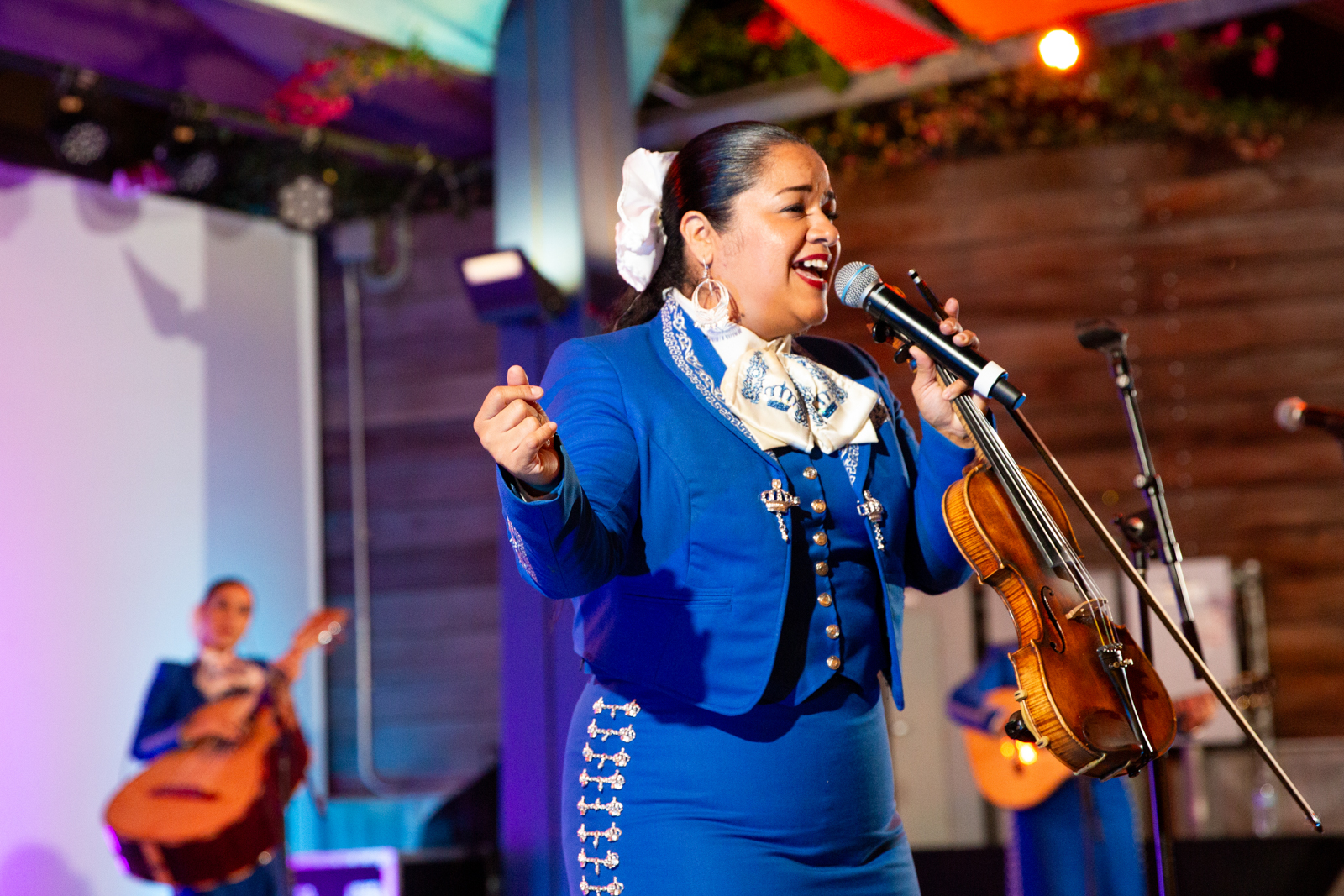 mariachi performance los angeles