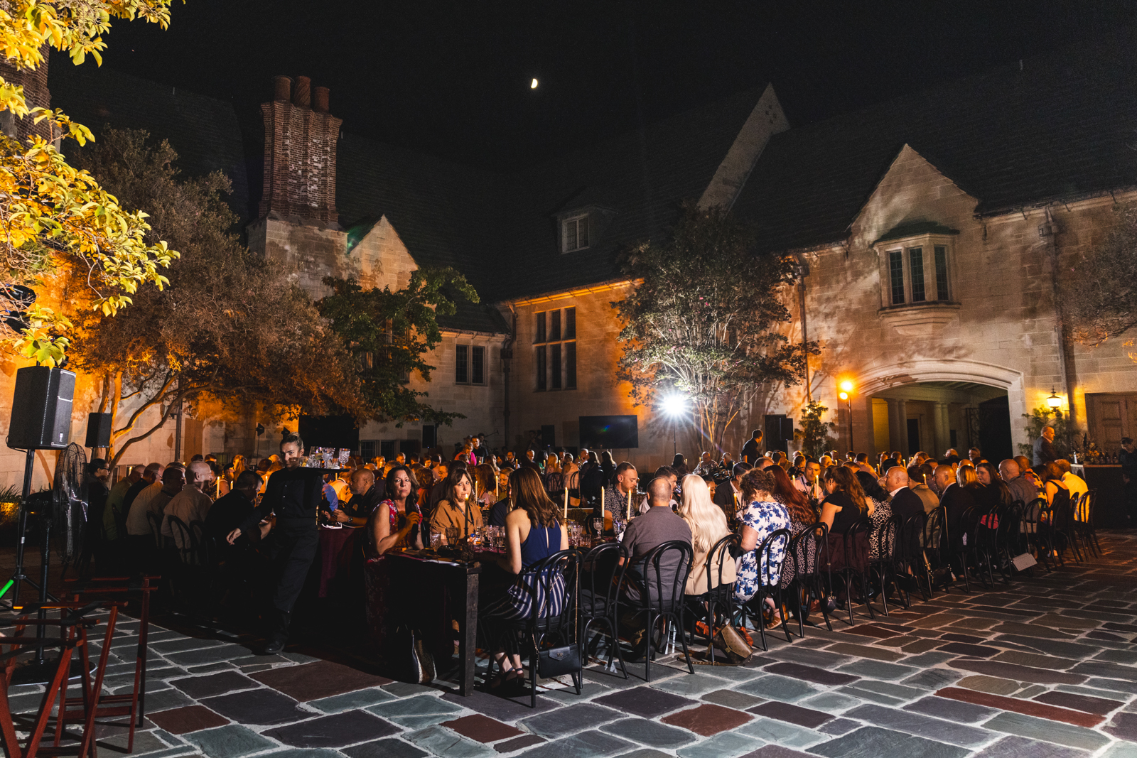 corporate event photographer greystone mansion